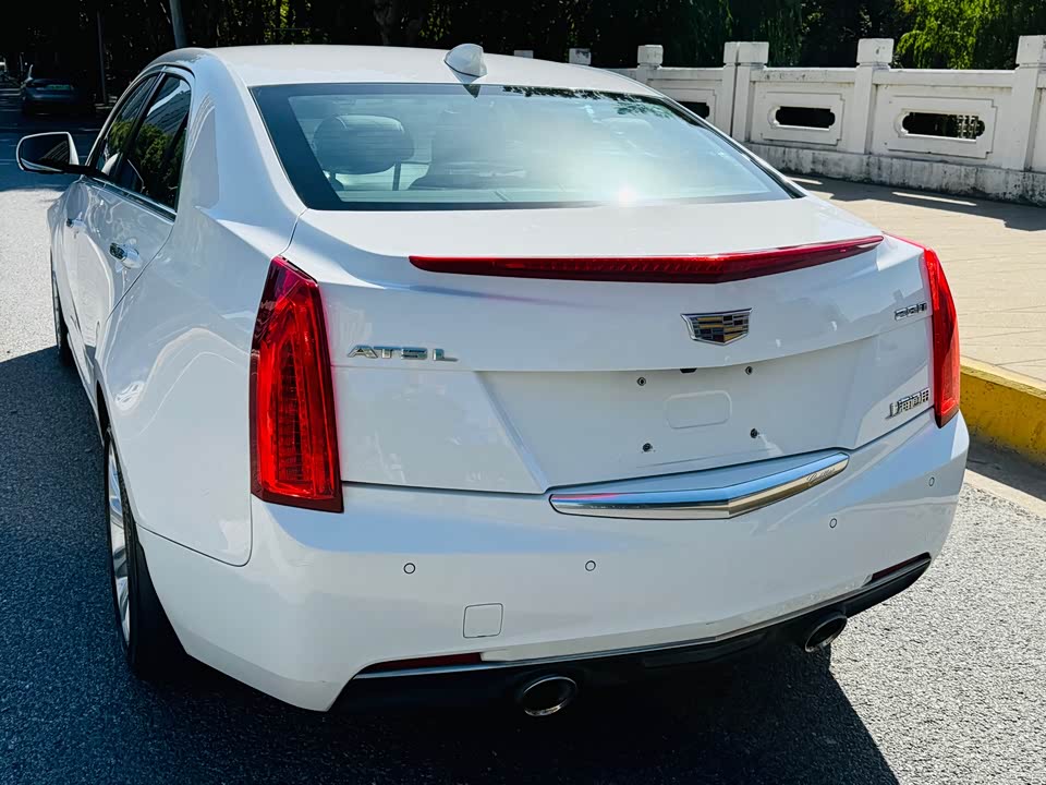 Cadillac ATS-L