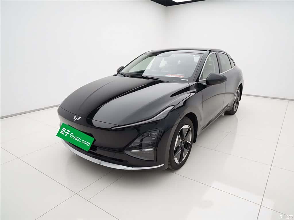 Wuling Starlight, 2025 1