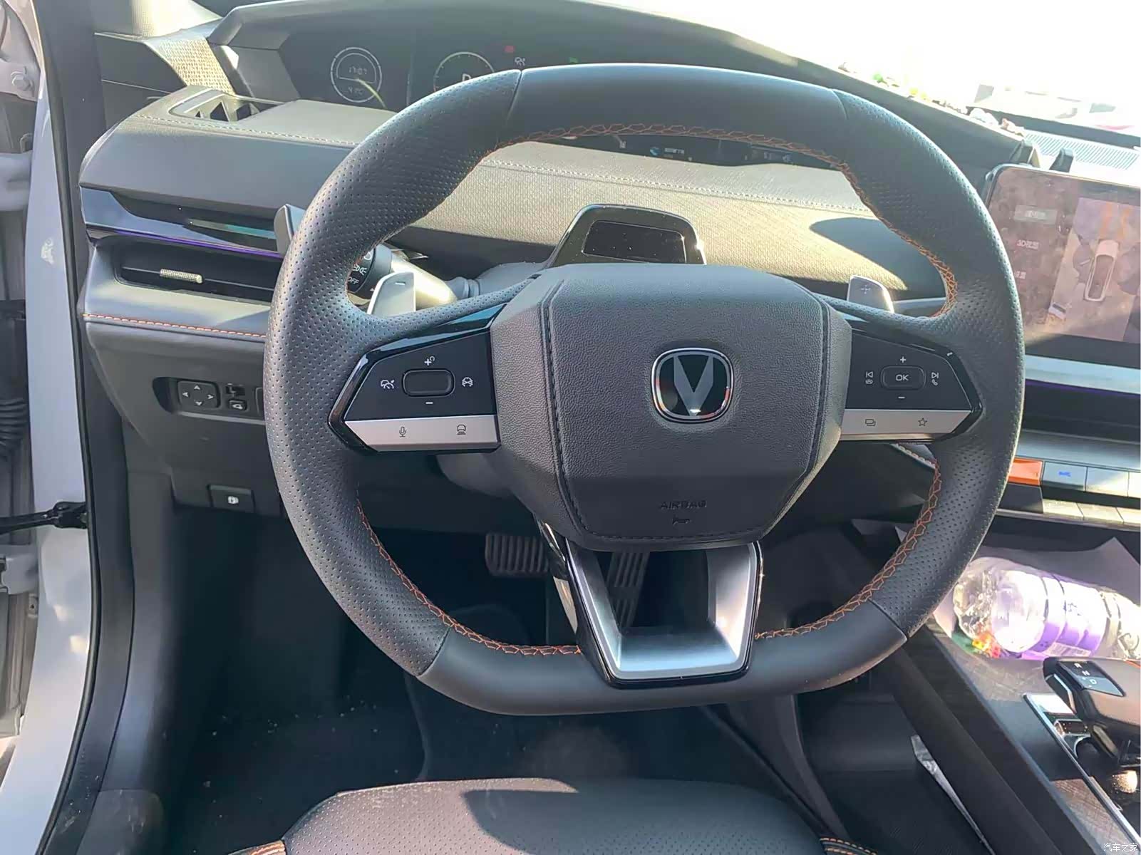 Changan UNI-V, 2022 7