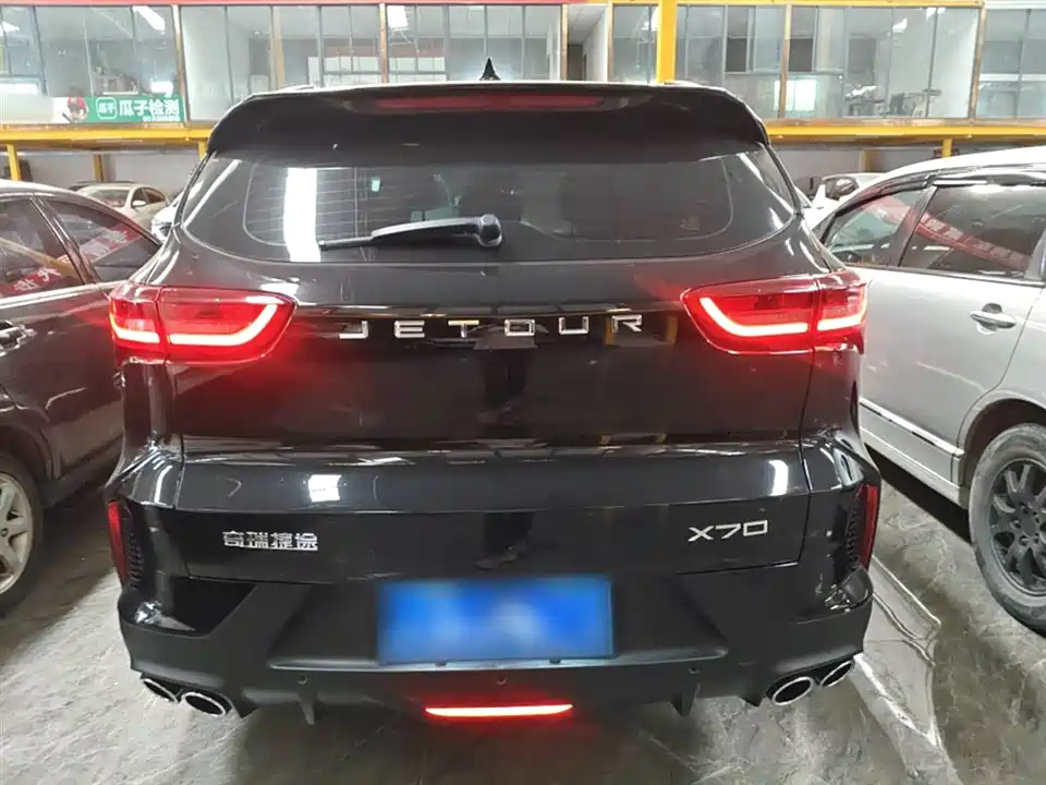 Jetour X70