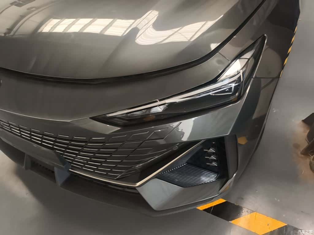 Changan UNI-V, 2023 24