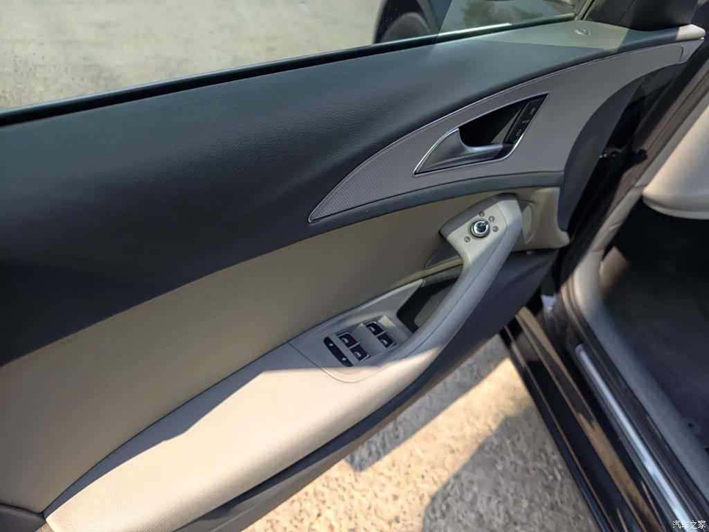 Audi A6L, 2015 17