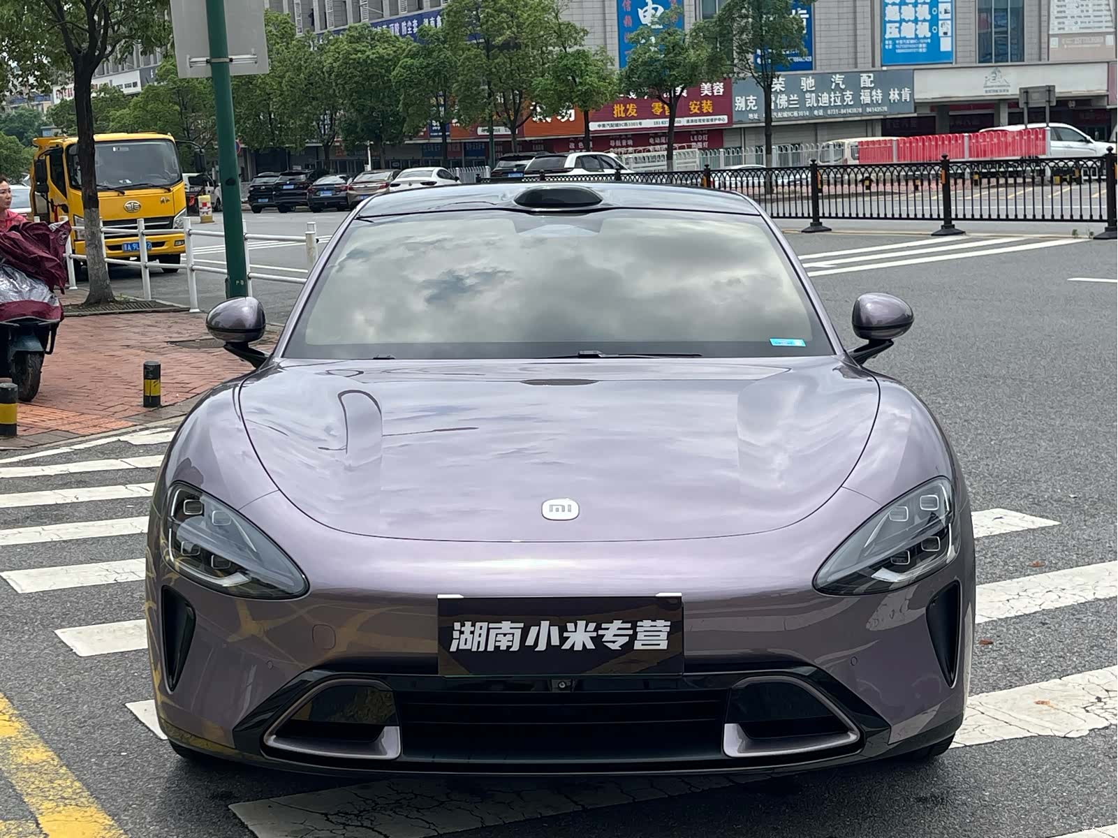 Xiaomi SU7, 2025 3