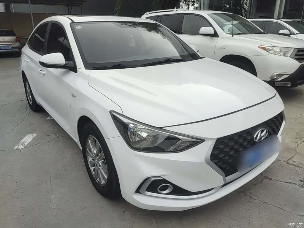 Hyundai GLS, 2017 4