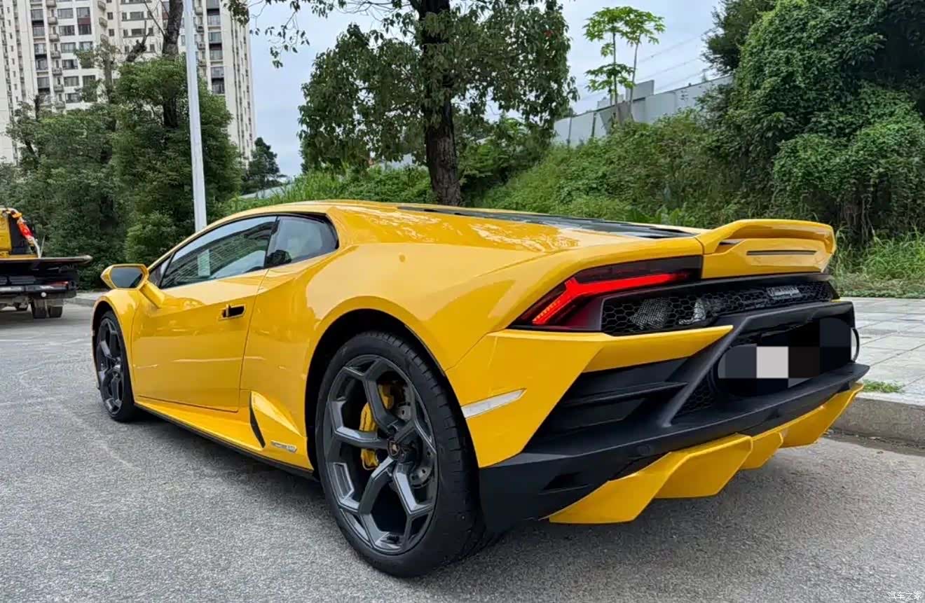 Lamborghini Huracán, 2021 2