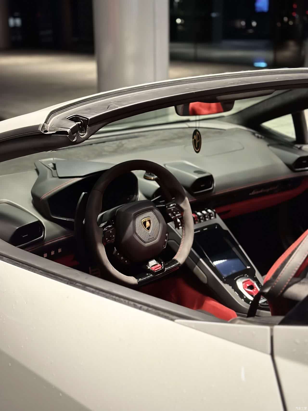 Lamborghini Huracán, 2022 3