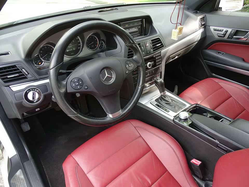 Mercedes-Benz E-class Mercedes-Benz E-class