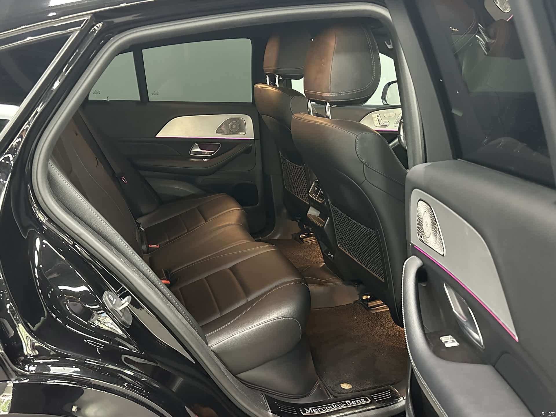 Mercedes-Benz GLE, 2023 26