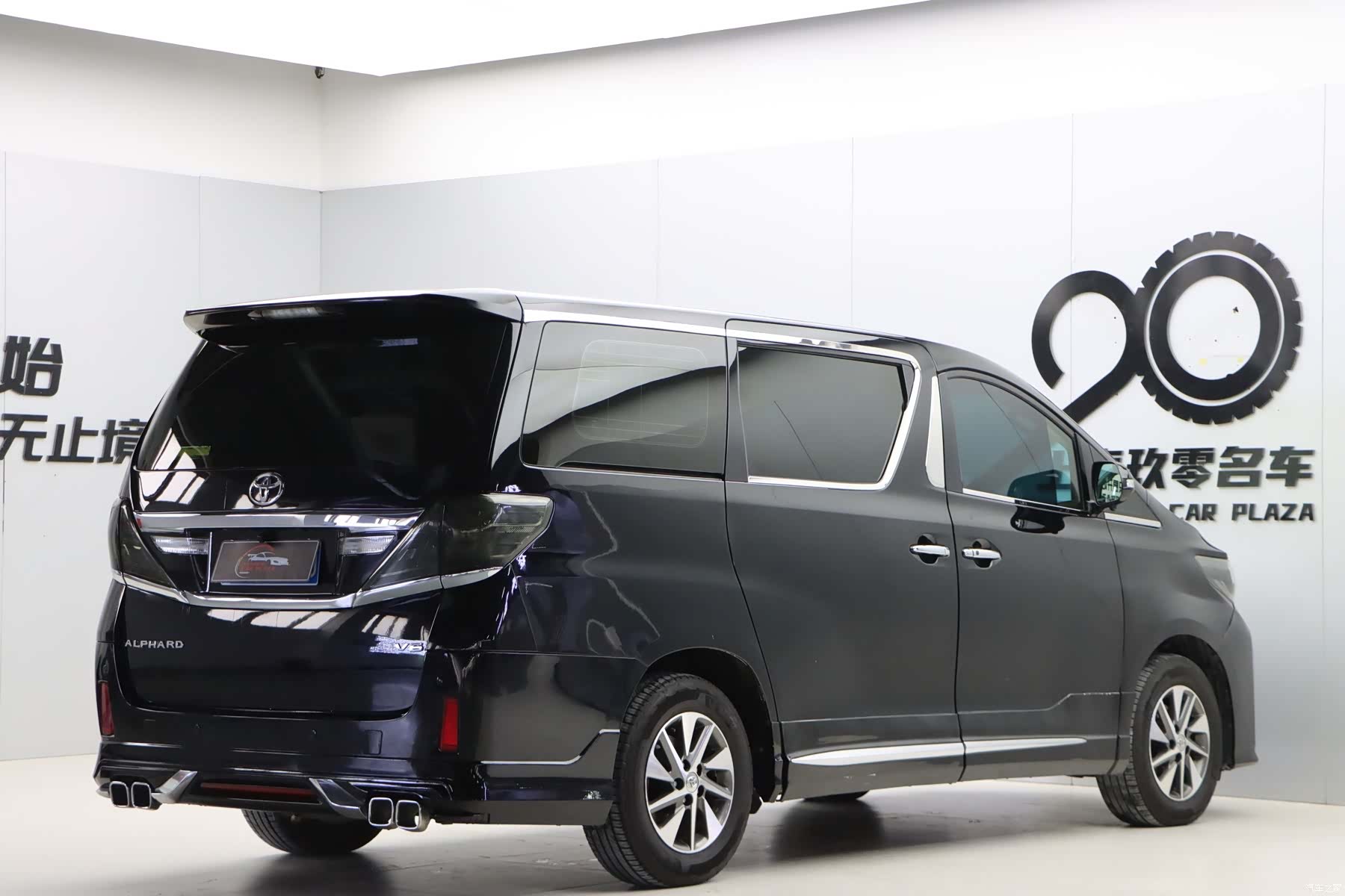 Toyota Alphard, 2015 4