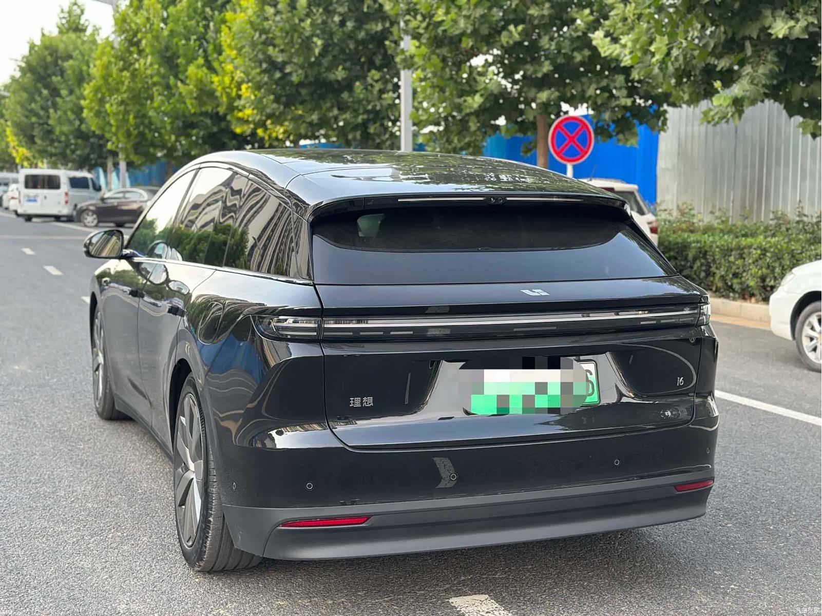 Li Auto i6, 2025 9