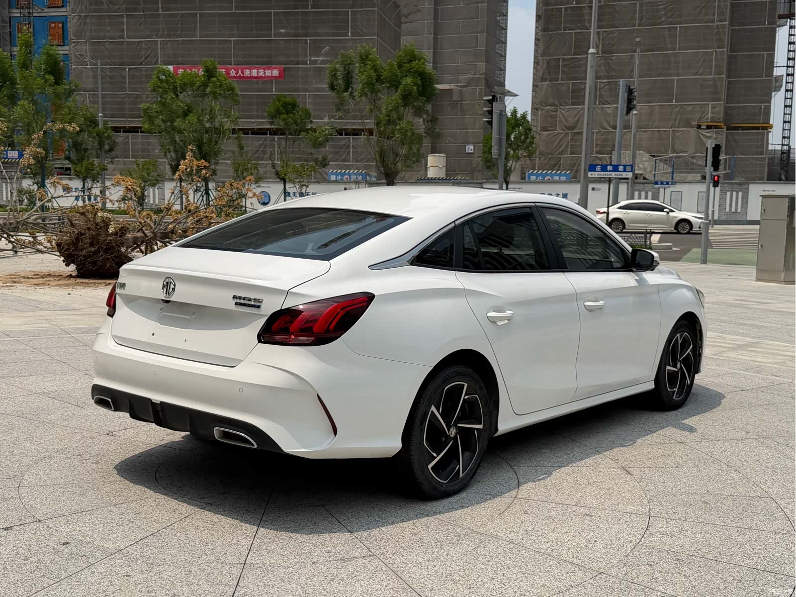 MG MG5, 2021 16