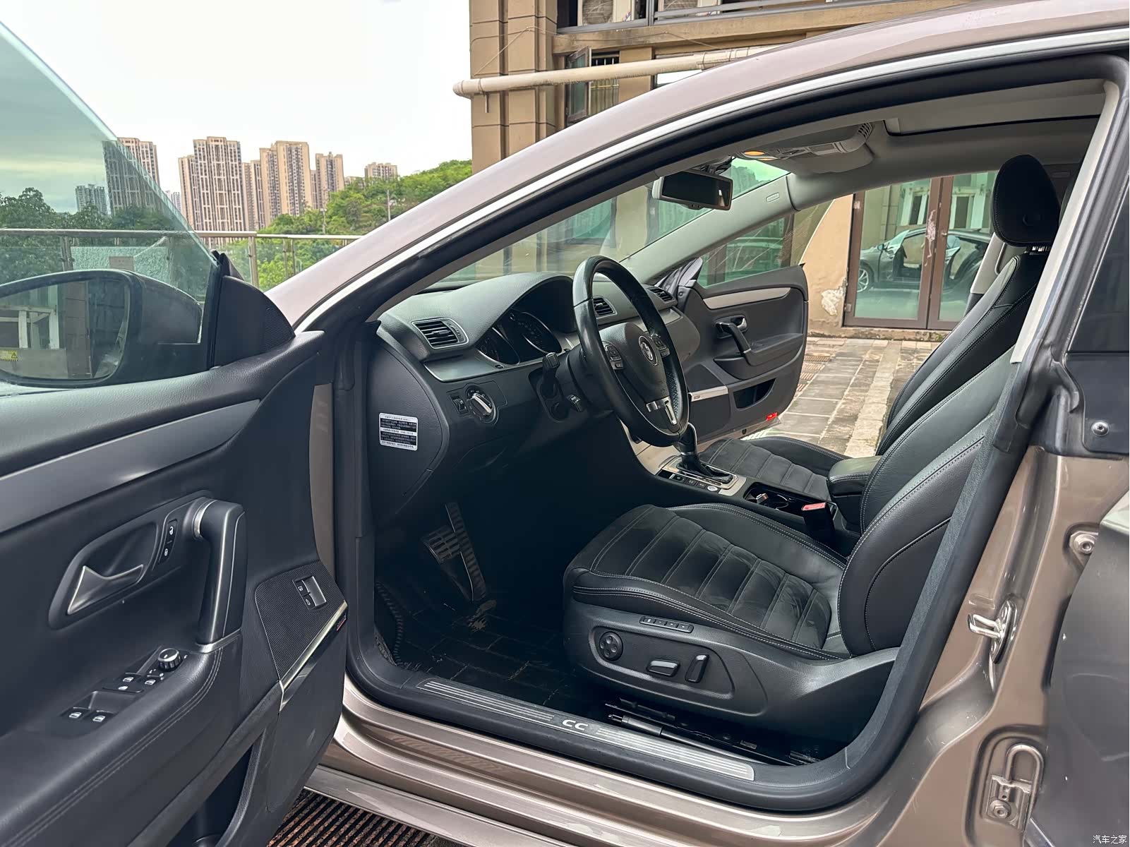 Volkswagen CC, 2012 9