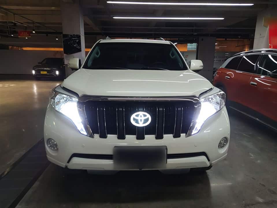 Toyota Prado
