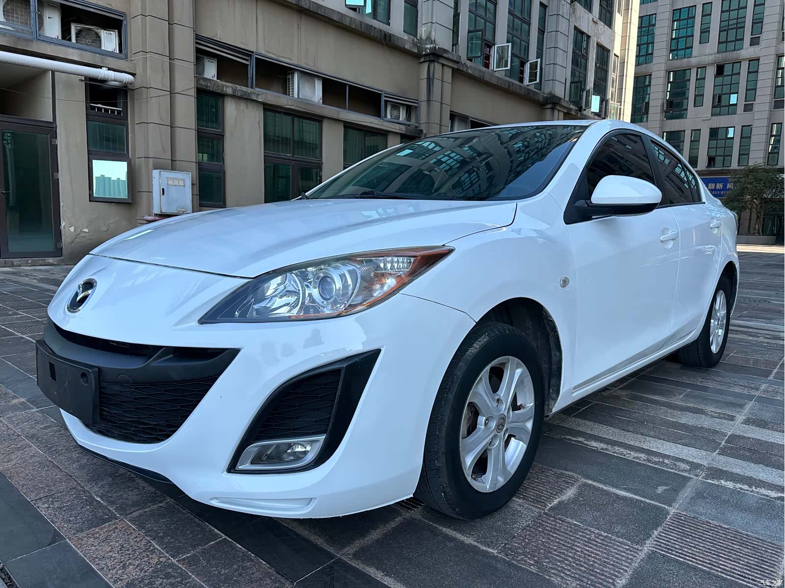 Mazda 3, 2013 1