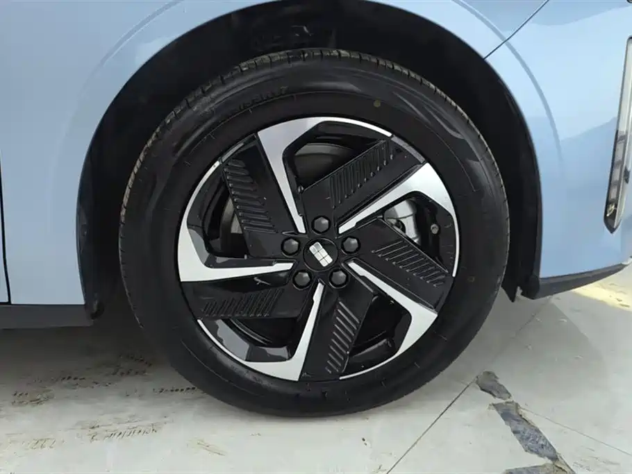 Geely Galaxy Galaxy L6