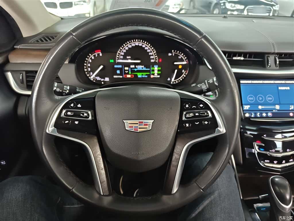Cadillac XTS, 2017 3