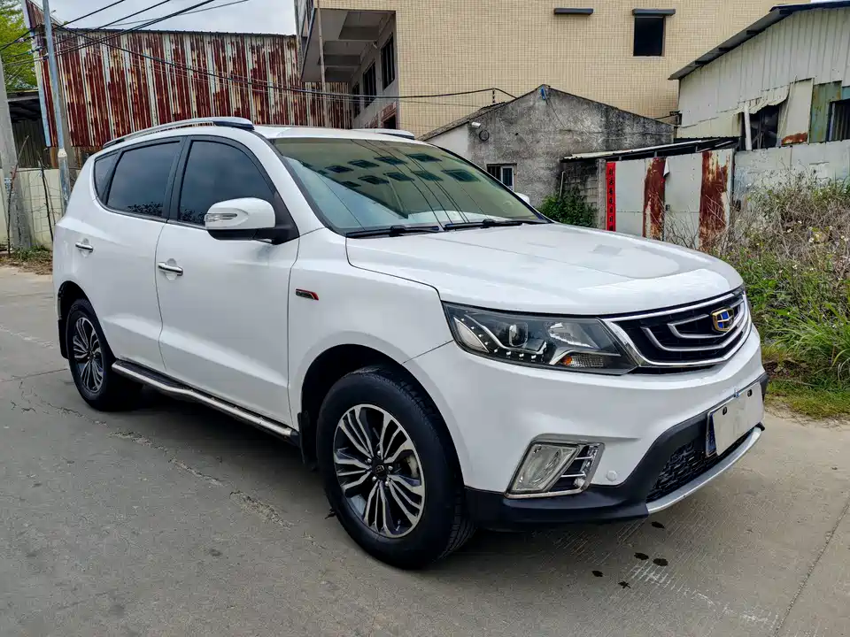 Geely Vision X6