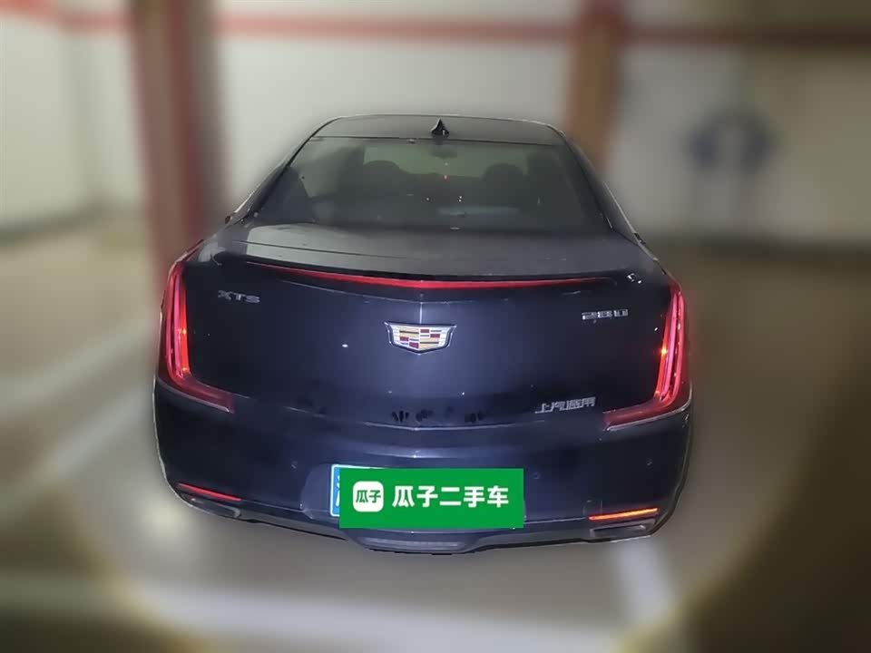 Cadillac XTS
