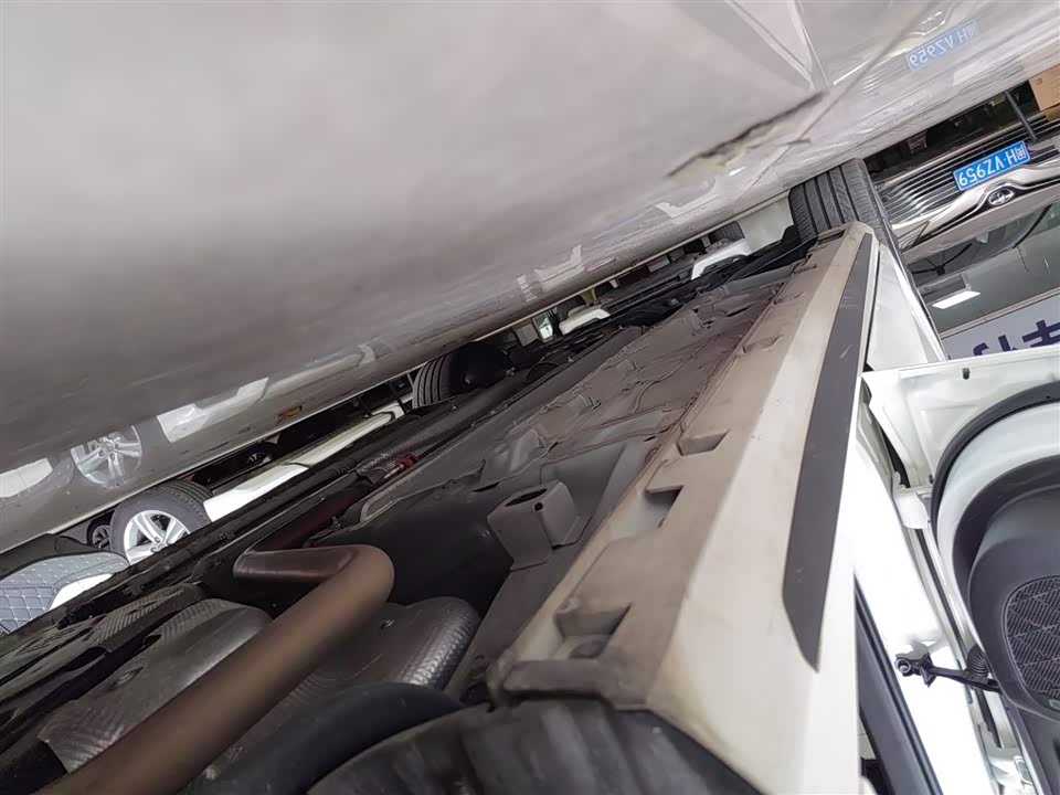 Trumpchi Shadow Leopard