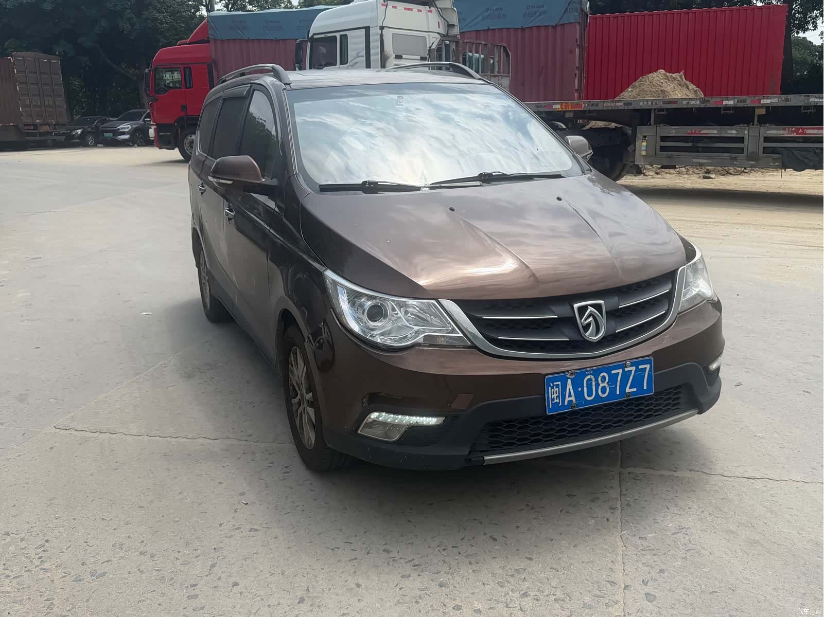 Wuling 730, 2015 3