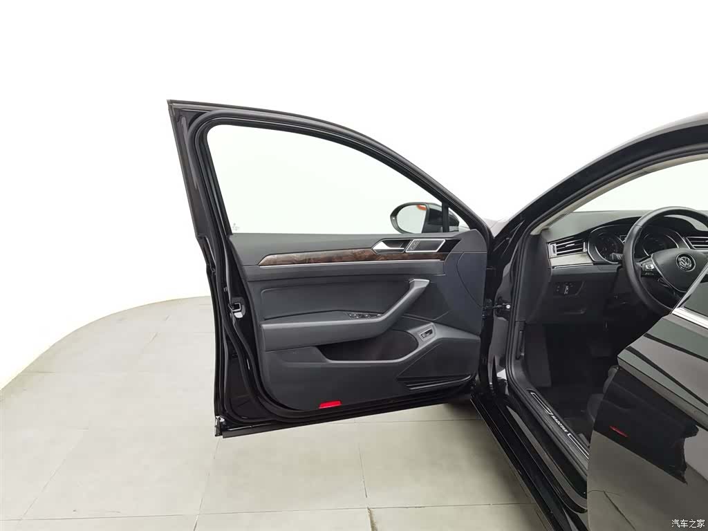 Volkswagen Magotan, 2019 8