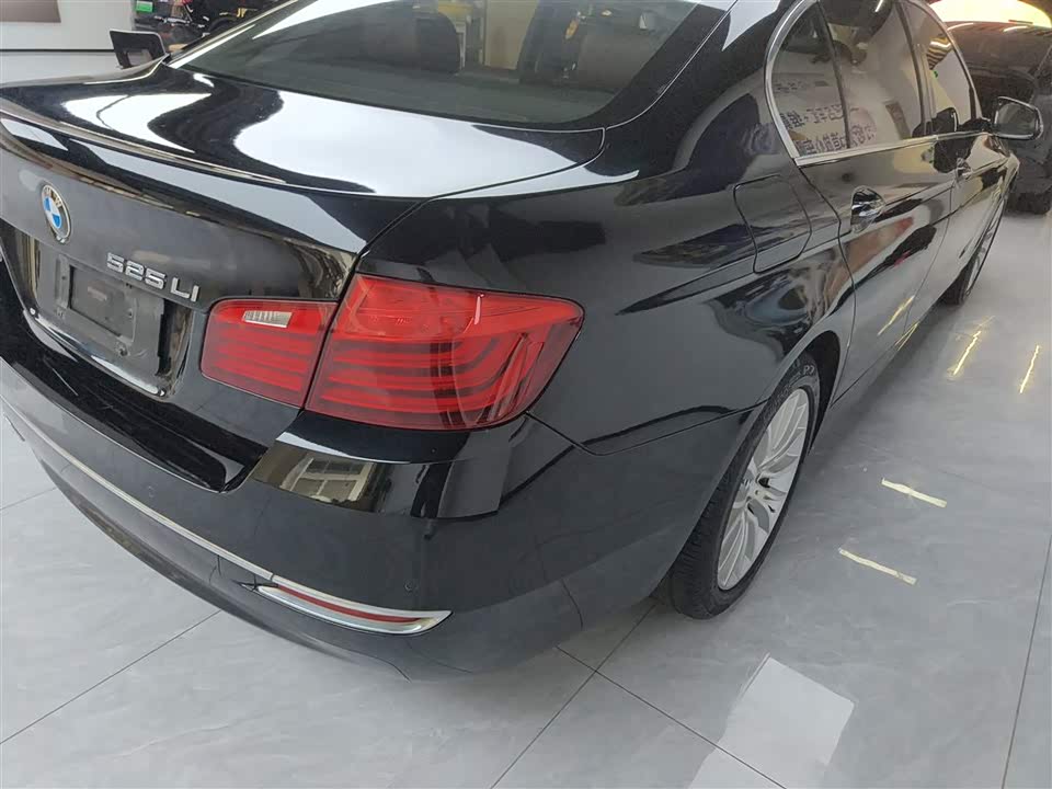 BMW 5 series BMW 5 series
