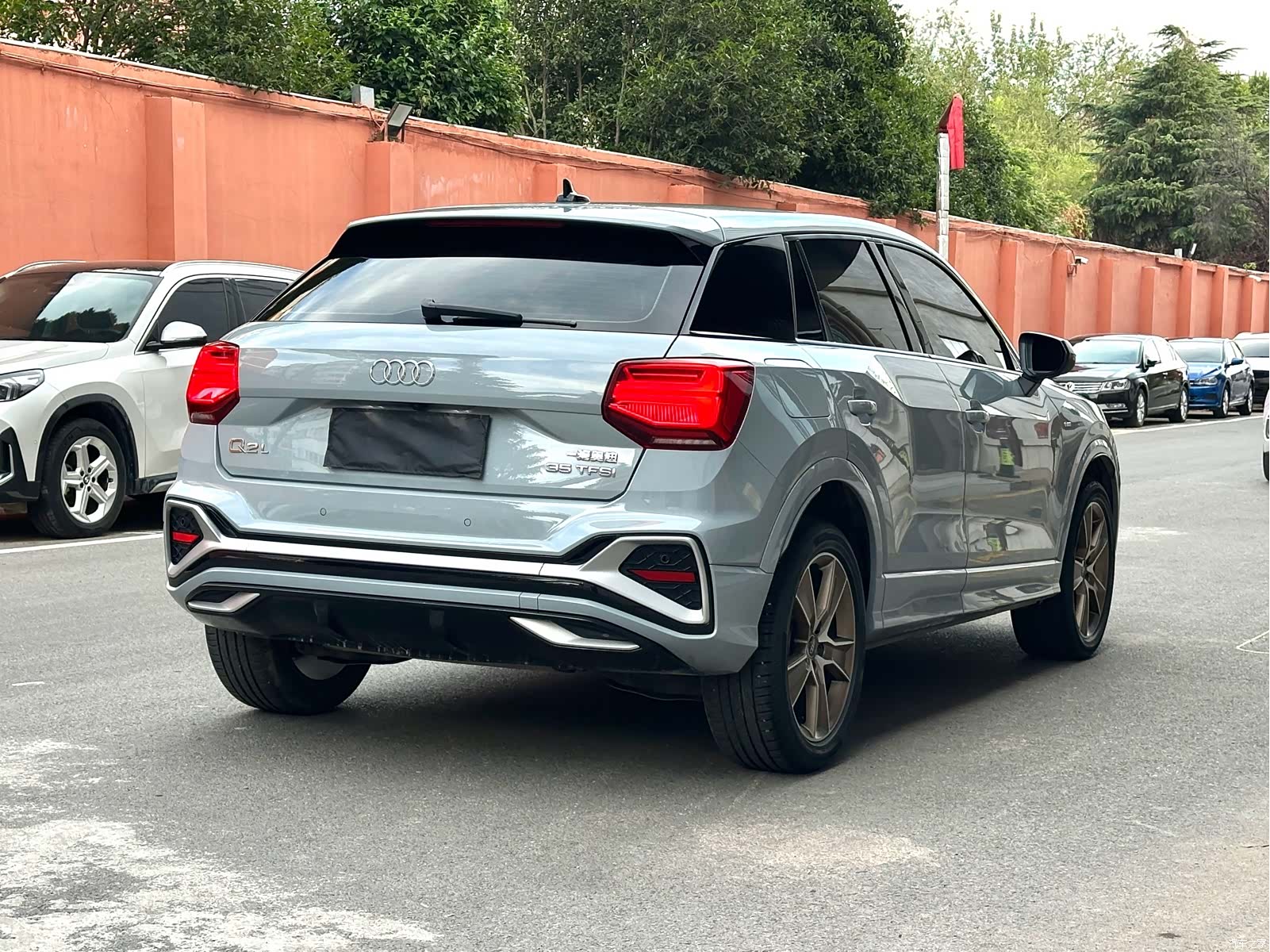Audi Q2L, 2022 4