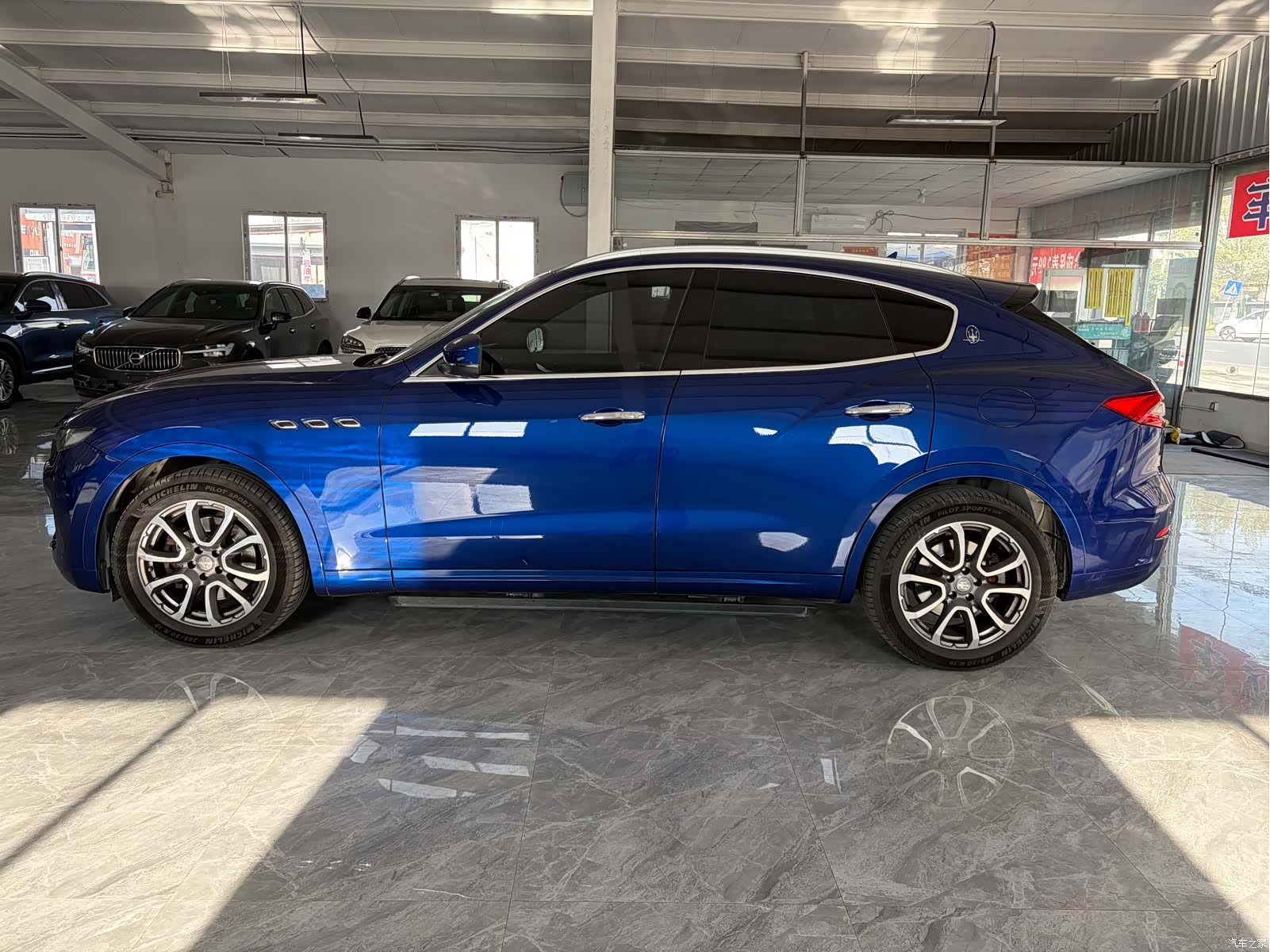 Maserati Levante, 2018 3