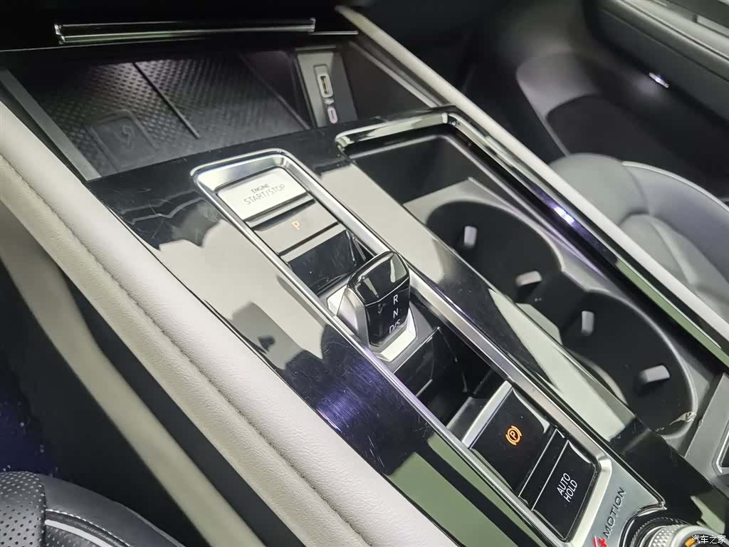 Volkswagen Teramont, 2023 13