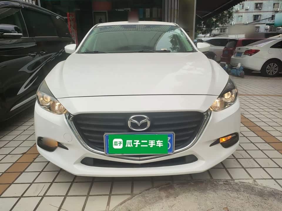 Mazda 3 Angkesaila