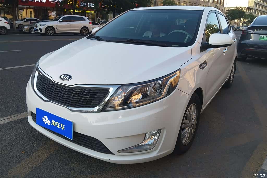 Kia K2, 2014 1