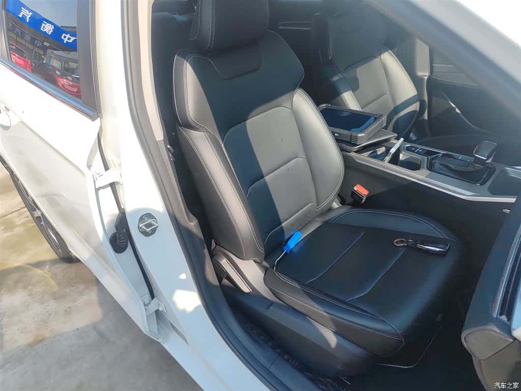 Geely Emgrand, 2024 20