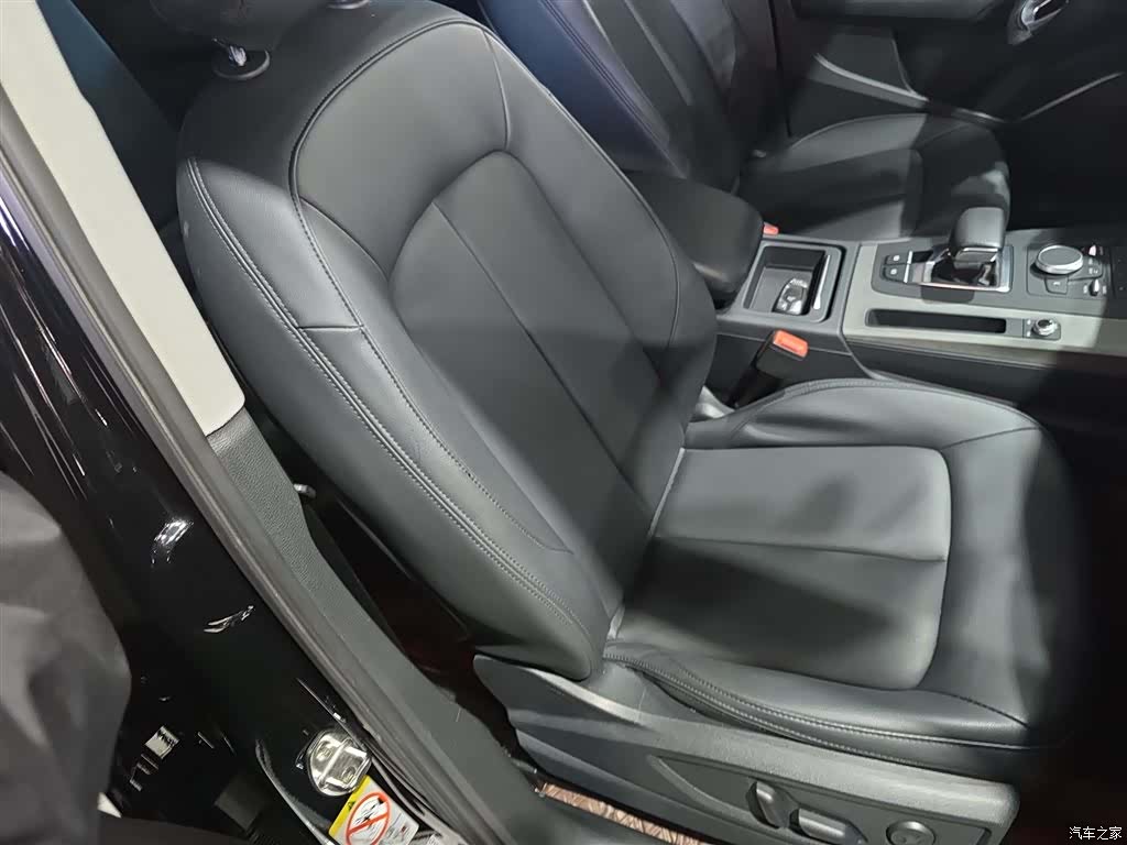 Audi Q5L, 2019 25