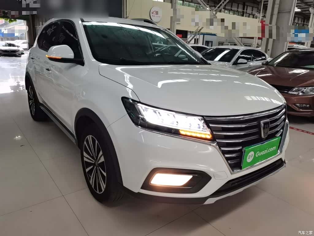 Roewe RX5, 2020 4