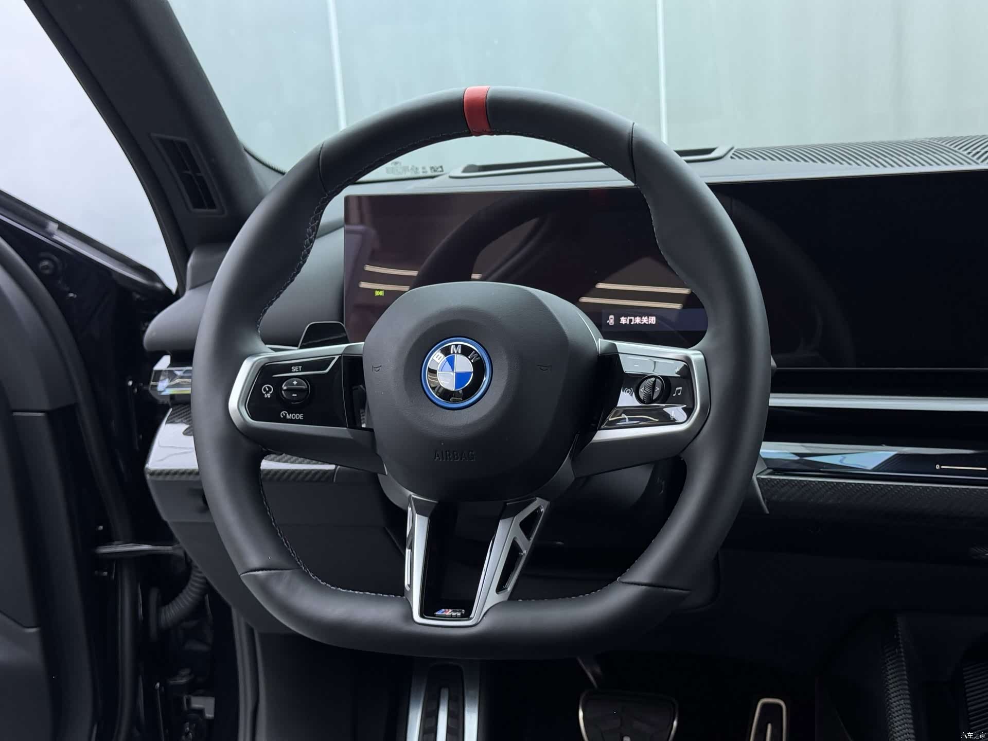 BMW i5, 2024 14