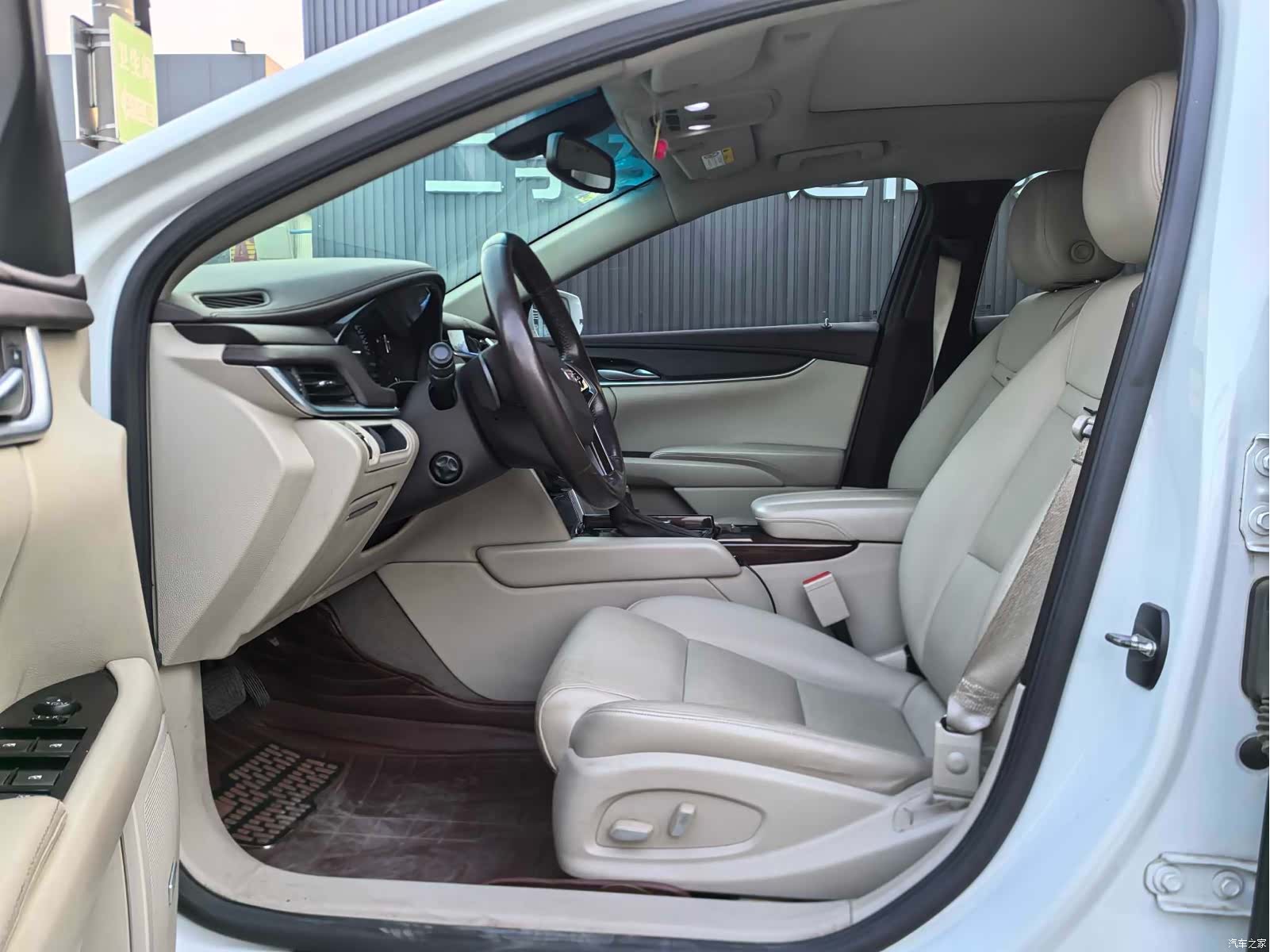 Cadillac XTS, 2016 7