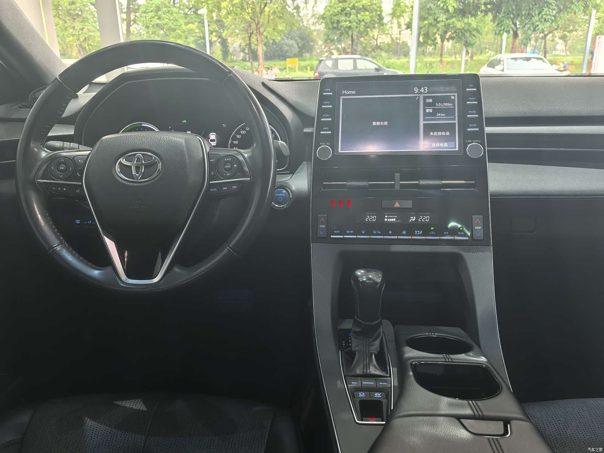 Toyota Avalon, 2022 все фото