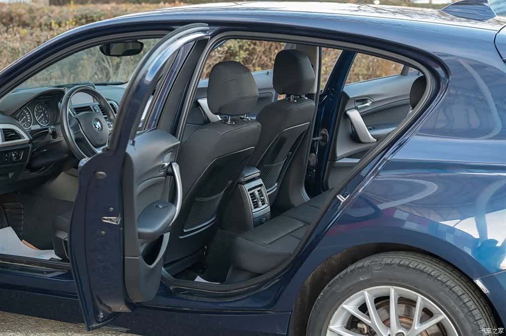 BMW 1 Series, 2016 44
