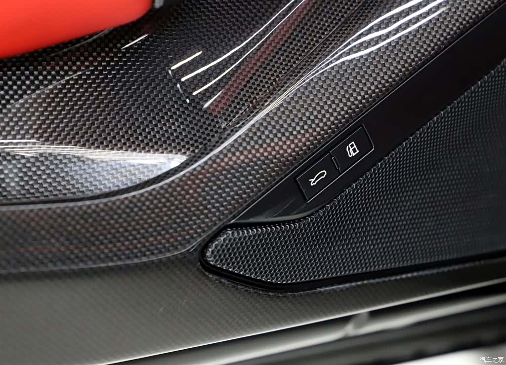 Ferrari F8, 2022 22