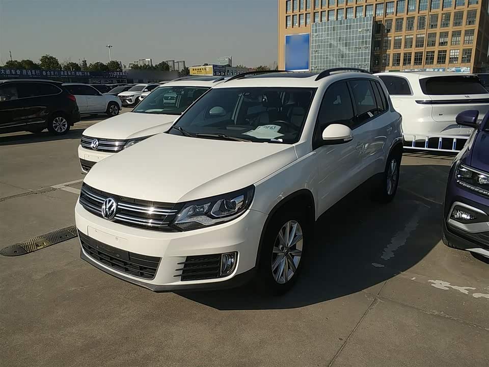 Volkswagen Tiguan