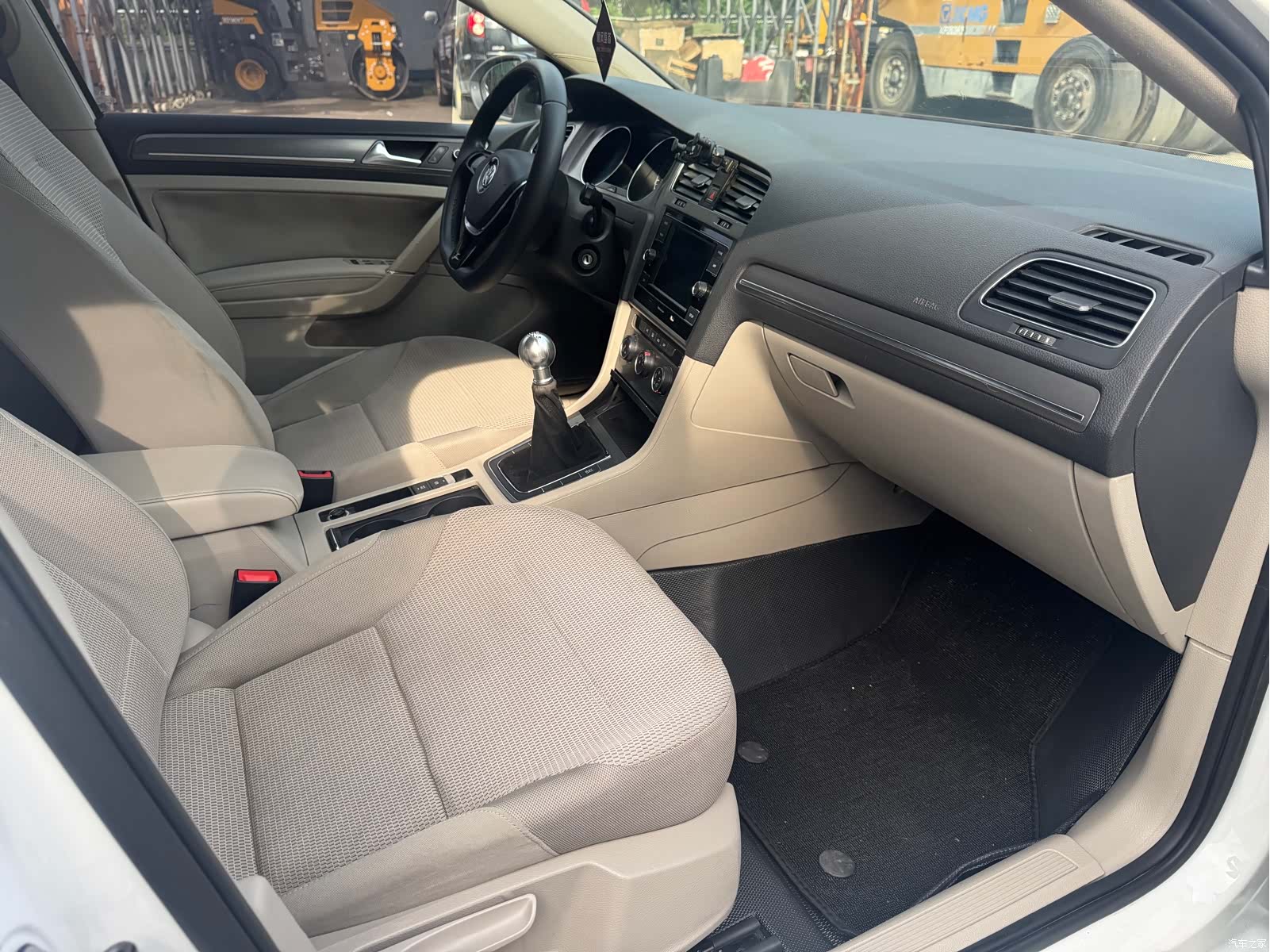 Volkswagen Golf, 2014 7