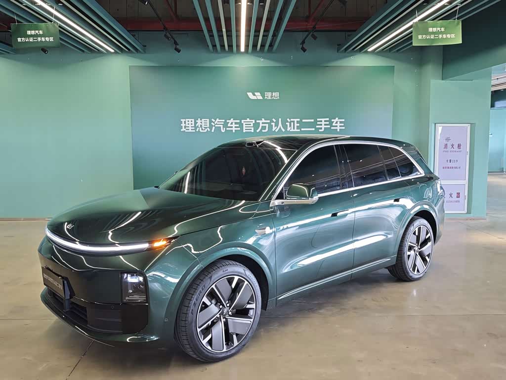 Li Auto L6