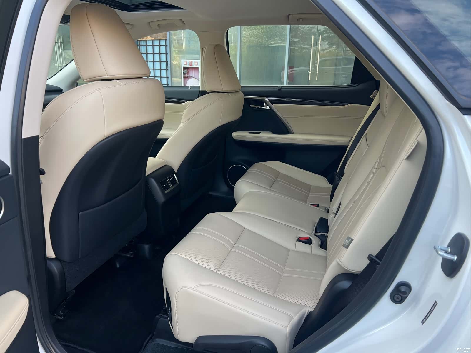 Lexus RX, 2025 17