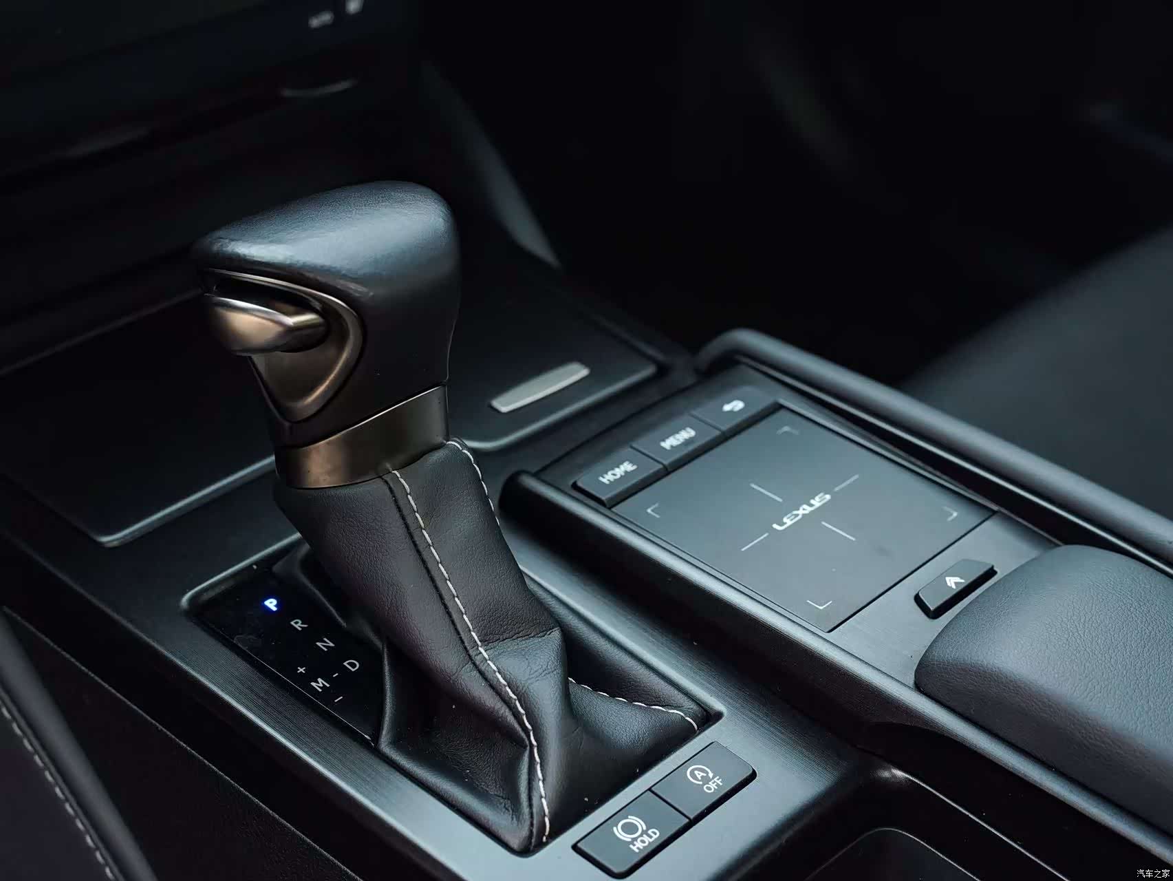 Lexus ES, 2020 19