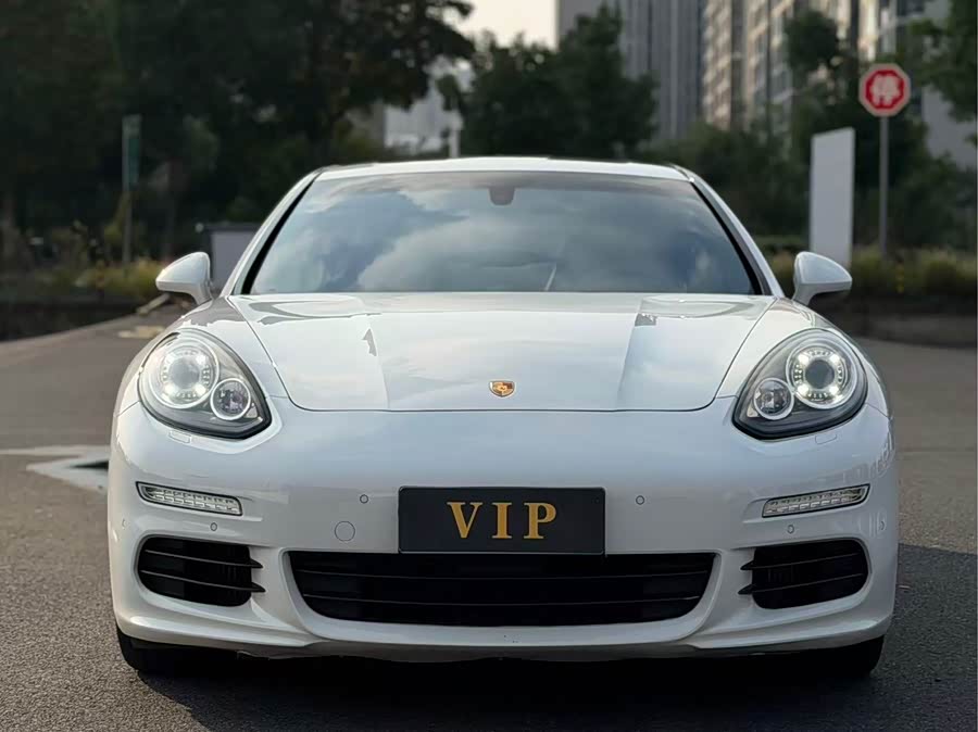 Porsche Panamera 2016, фото 2