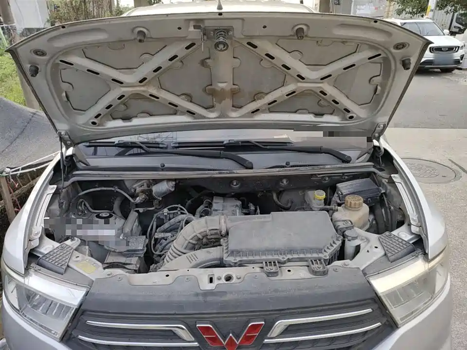 Wuling Wuling Hongguang V