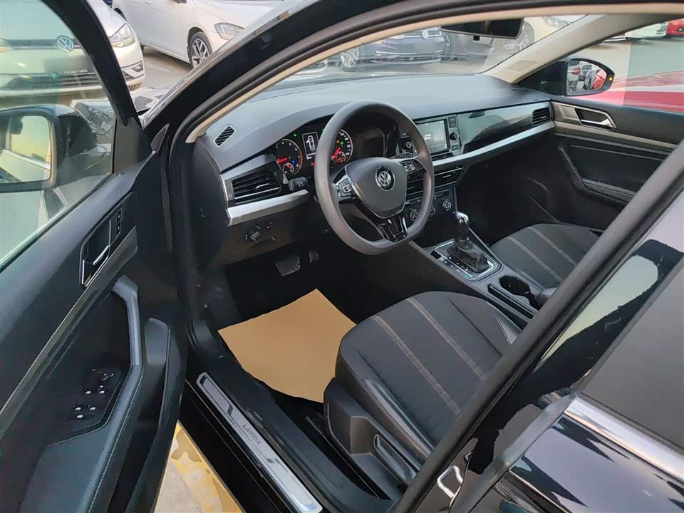 Volkswagen Lavida