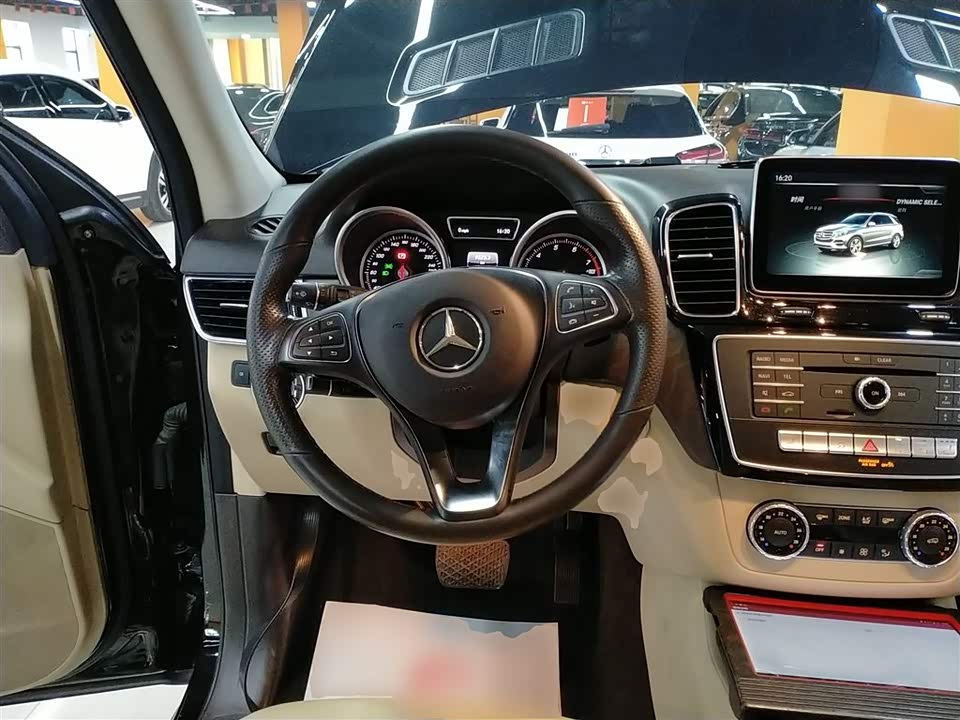 Mercedes-Benz GLE