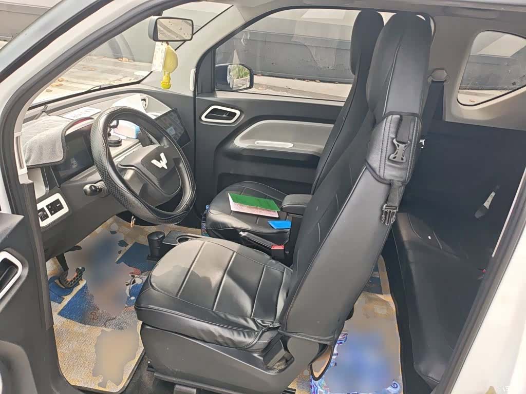 Wuling MINIEV, 2021 12