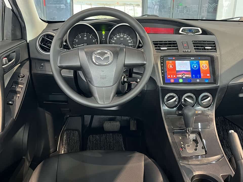 Mazda 3 star Cheng Mazda 3 star Cheng